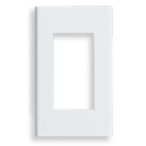 Mặt Công Tắc Panasonic WEV68030SW Dòng Wide 3 Thiết Bị Công Tắc - Ổ Cắm
