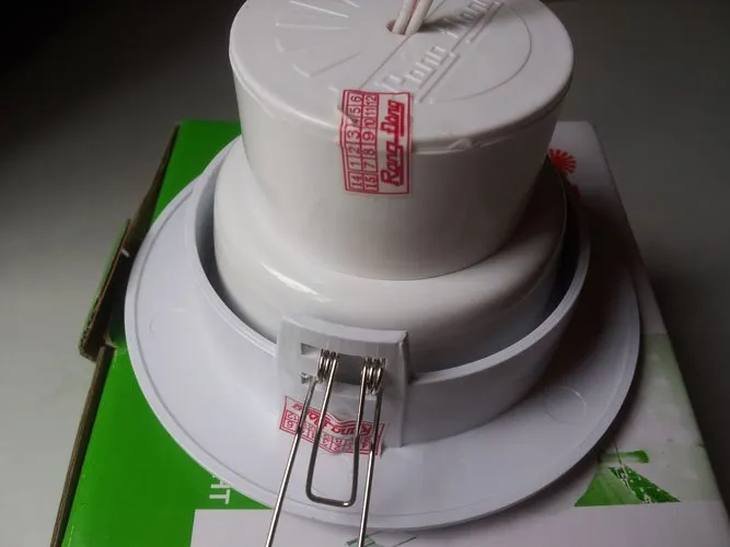 5112_led-downlight-rang-dong2 Đèn LED downlight Rạng Đông 5W - D90 (D AT03L 90/5W)