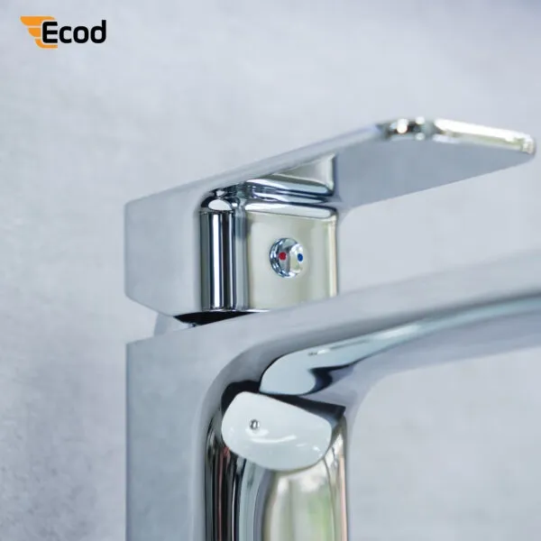 Vòi chậu nóng lạnh EV3015
