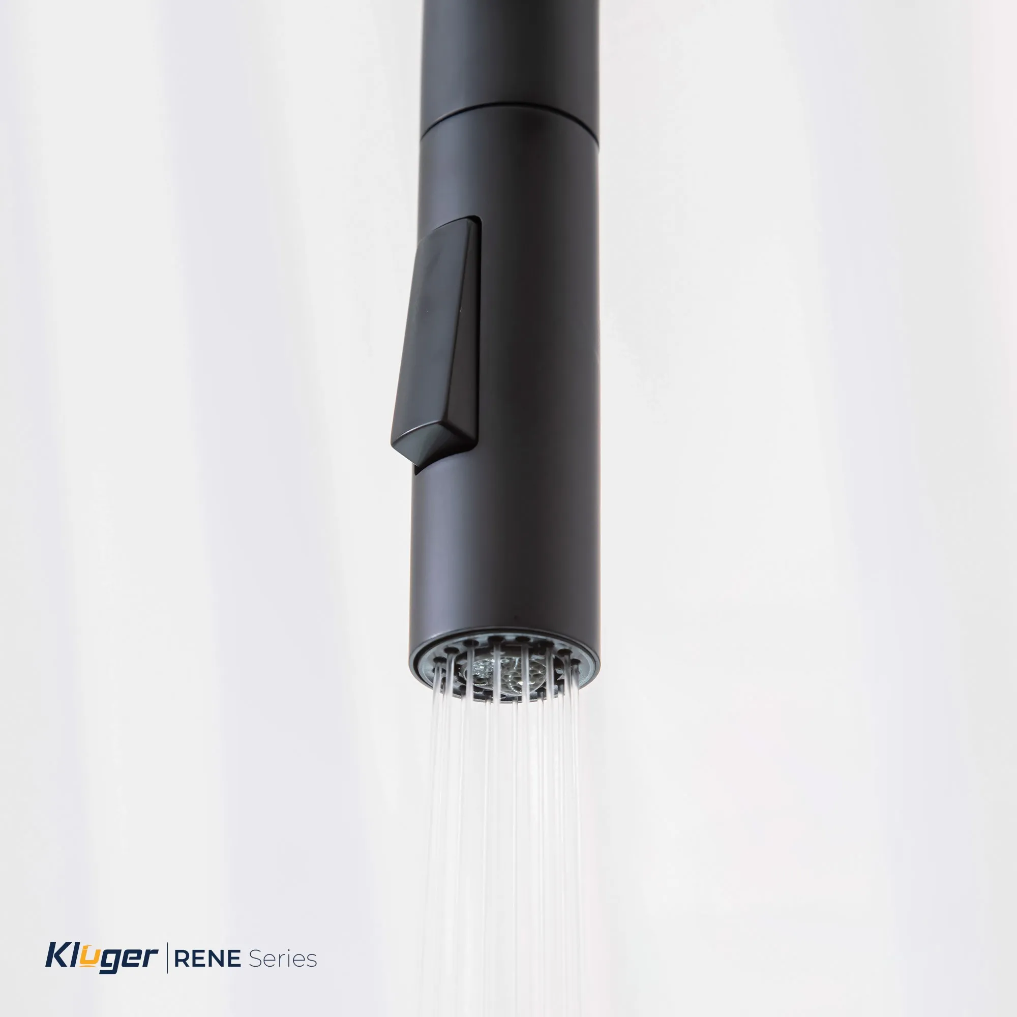 Vòi rửa bát Kluger KLF0008SB màu đen dây rút nóng lạnh thế hệ mới