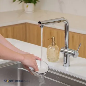 Vòi rửa bát Kluger KLF0034C dây rút nóng lạnh, sử dụng tiện nghi