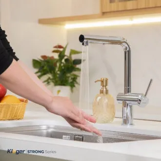 Vòi rửa bát Kluger KLF0034C dây rút nóng lạnh, sử dụng tiện nghi
