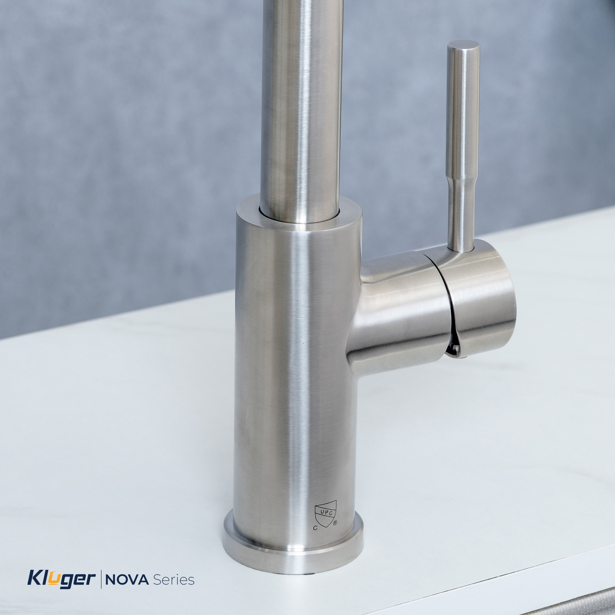 Vòi rửa bát Kluger KLF0031S thế hệ mới, bề mặt Satin chống bám dấu vân tay